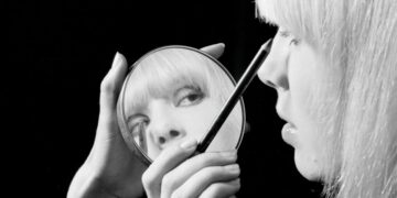 Kino na Goyki. Pokaz filmu „W ogniu. Historia Anity Pallenberg” 19 września (czwartek) godz. 18:00